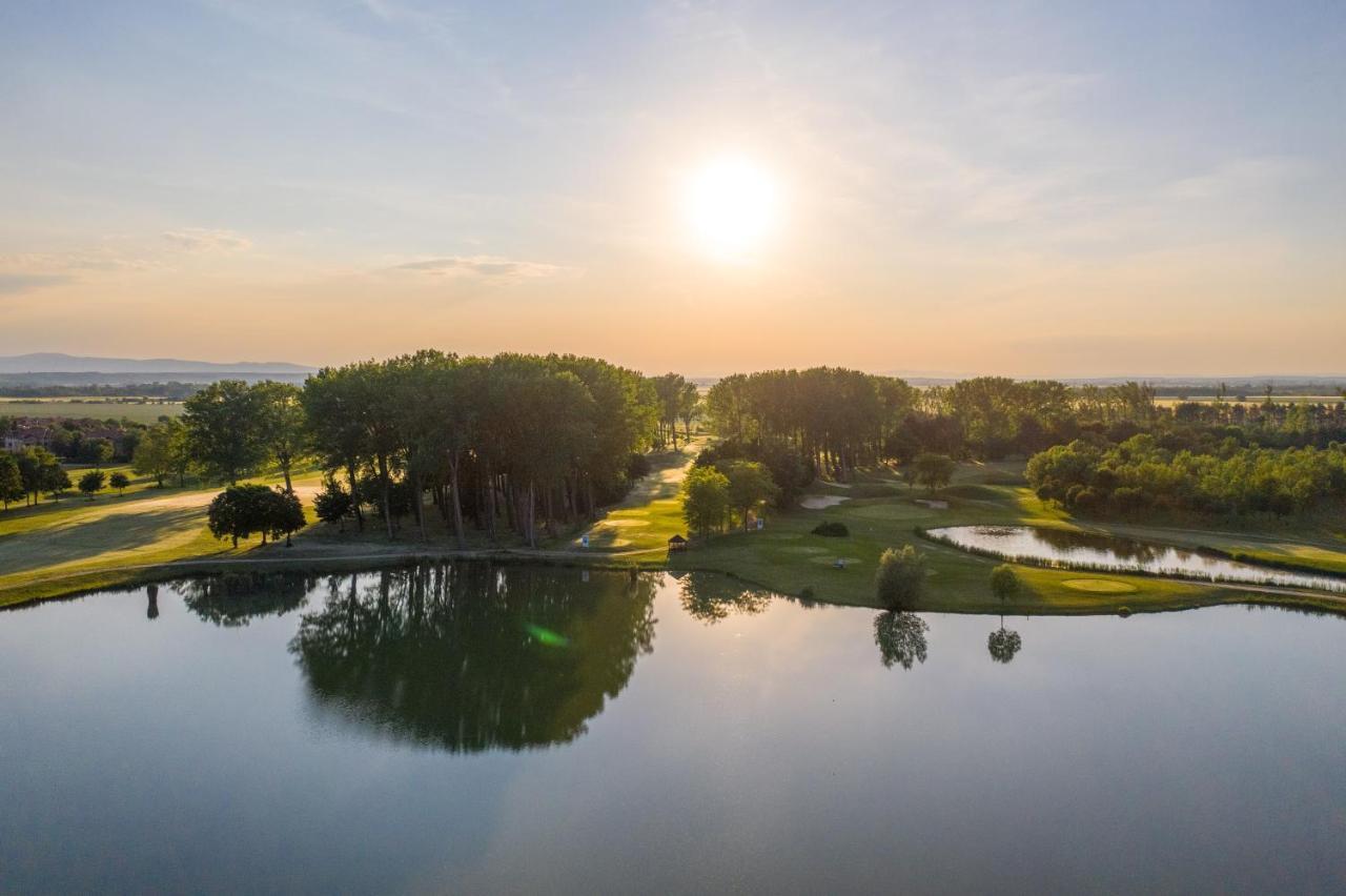 Greenfield Hotel Golf & Spa Bük Εξωτερικό φωτογραφία