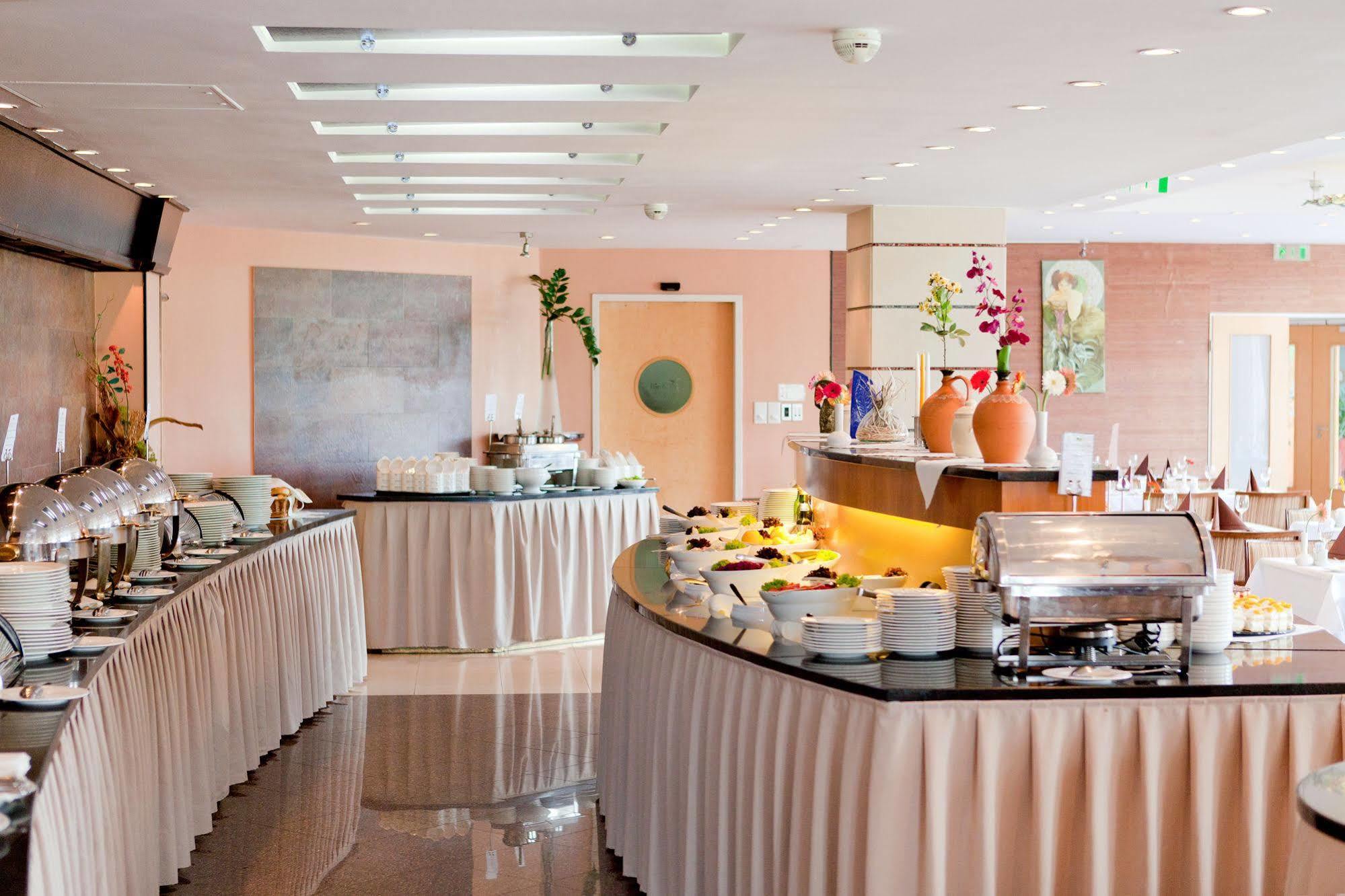 Greenfield Hotel Golf & Spa Bük Εξωτερικό φωτογραφία